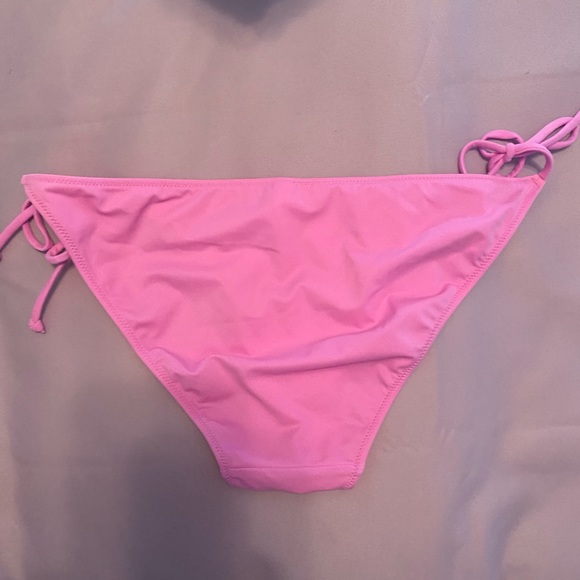 Victoria’s Secret string bikini bottom - Picture 4 of 5